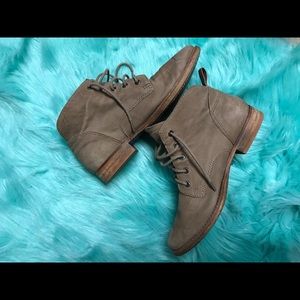 Sam Edelman Brown Lace-Up Ankle Boots